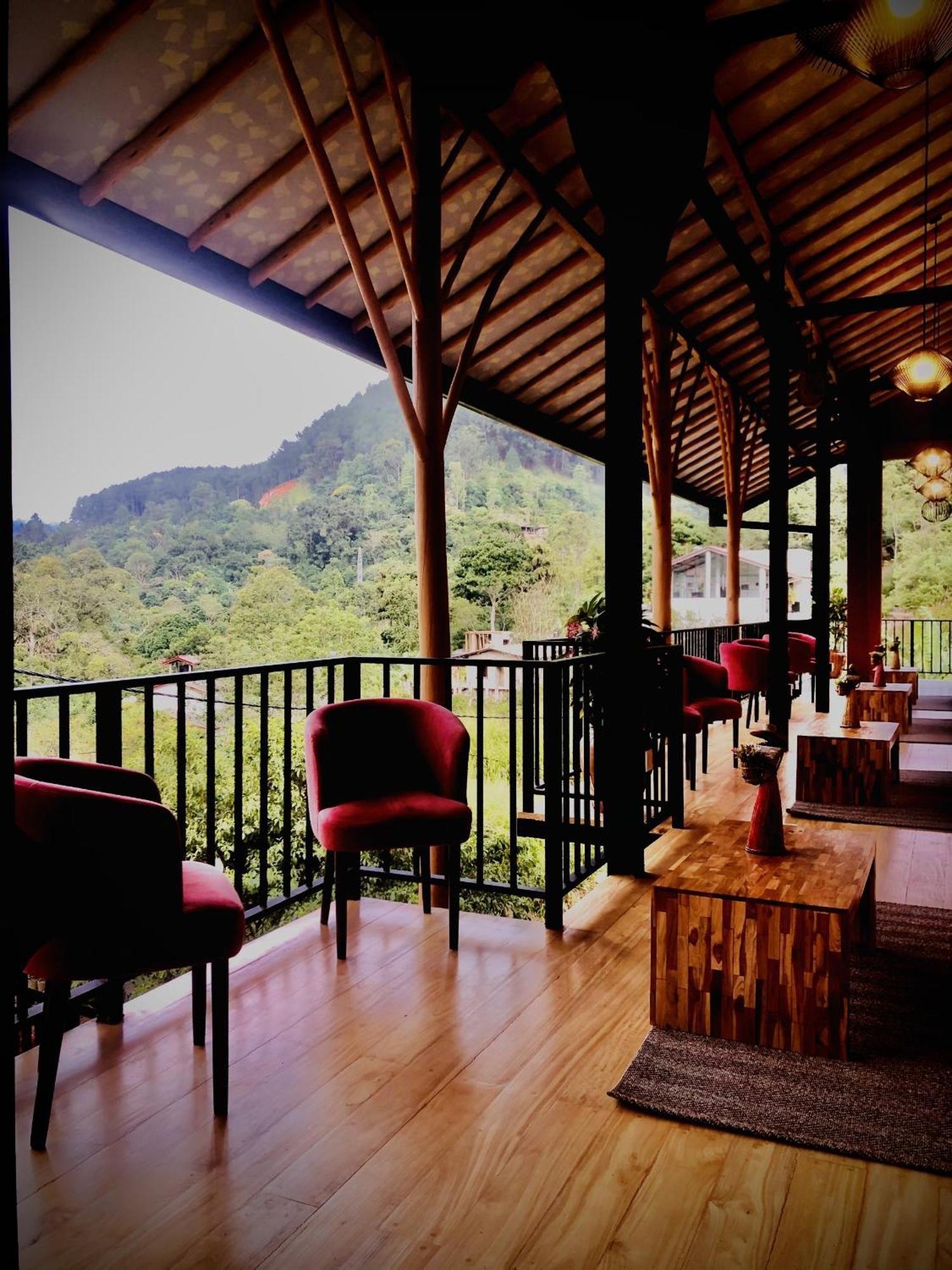 The Feel Luxury Boutique Hotel Ella Esterno foto